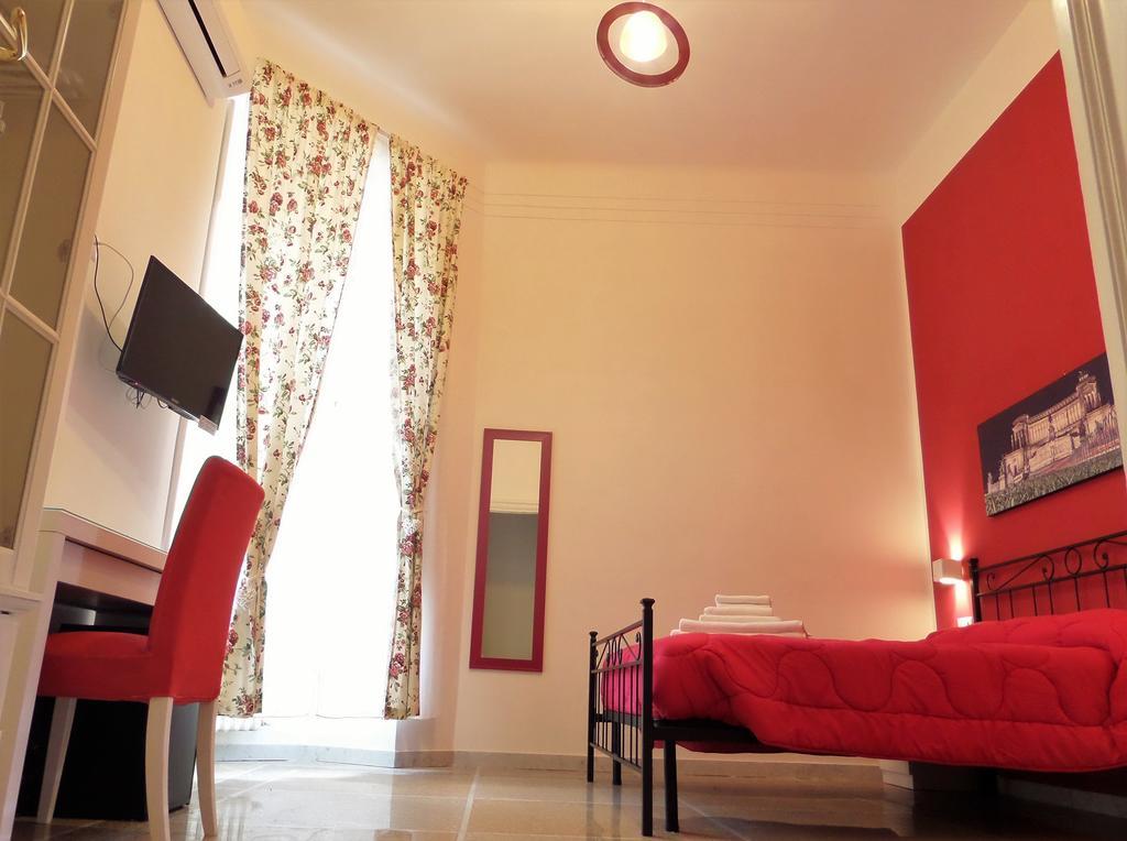 325 Rooms Ai Fori Róma Kültér fotó